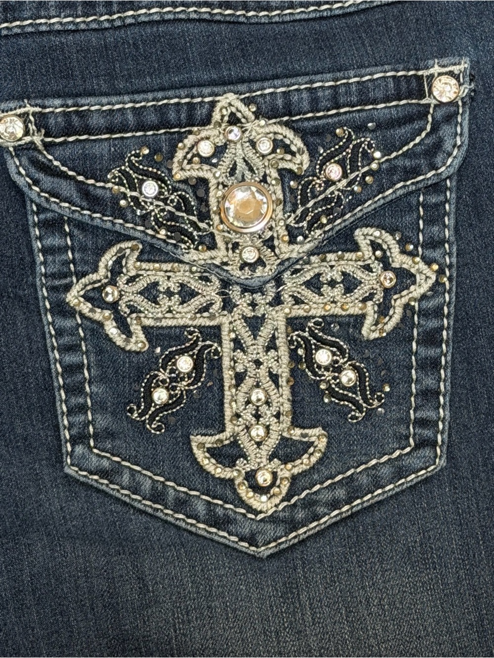Earl Jeans Womens Size 8 Bootcut Jeans Embellished Cross Flap Pocket Denim Y2K - Picture 6 of 15